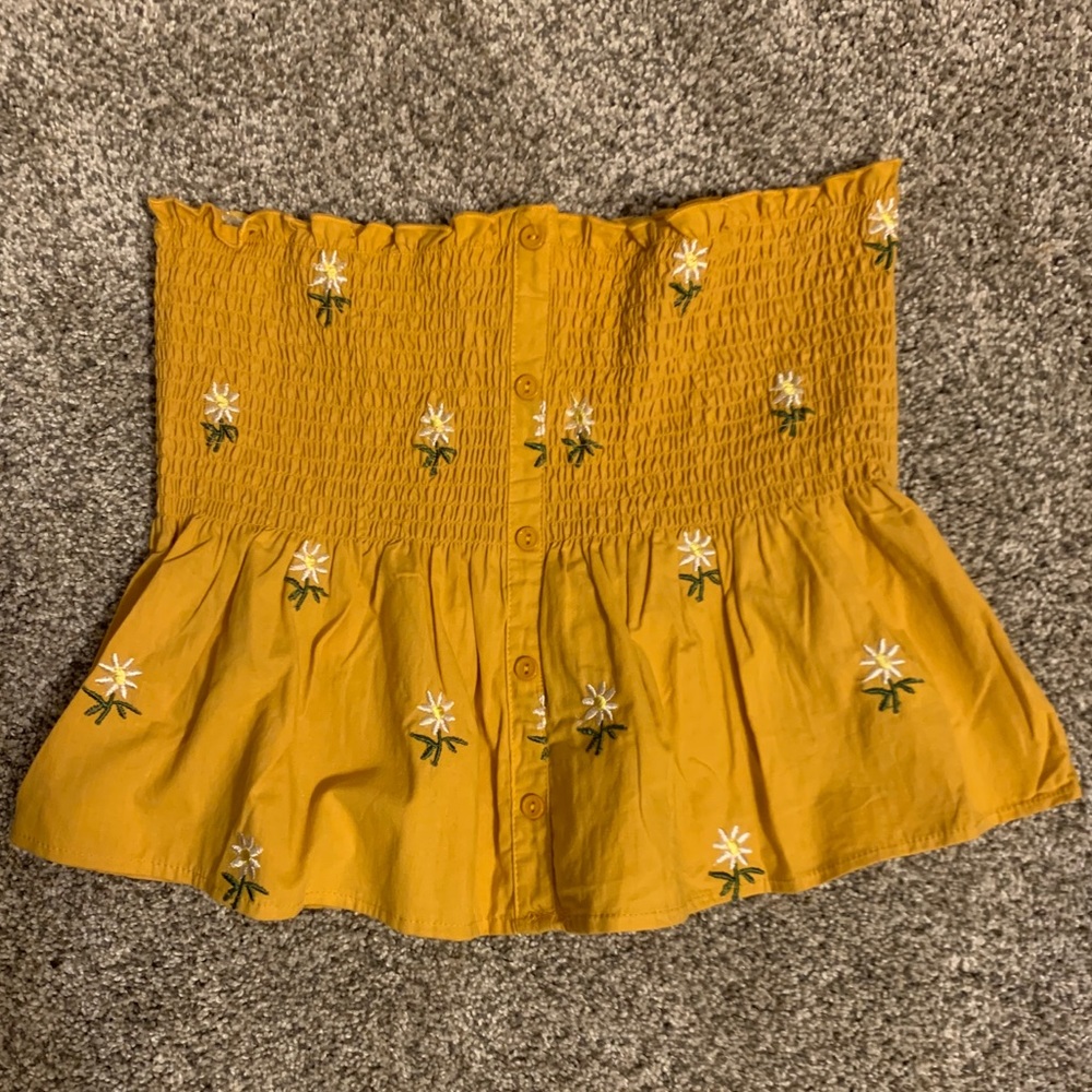 Yellow Daisy Crop Top with Flare